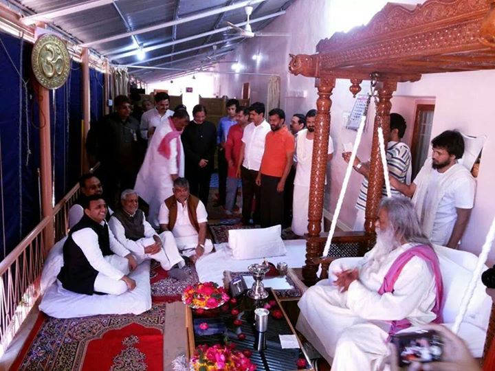 CM Akhilesh Yadav at Ashram